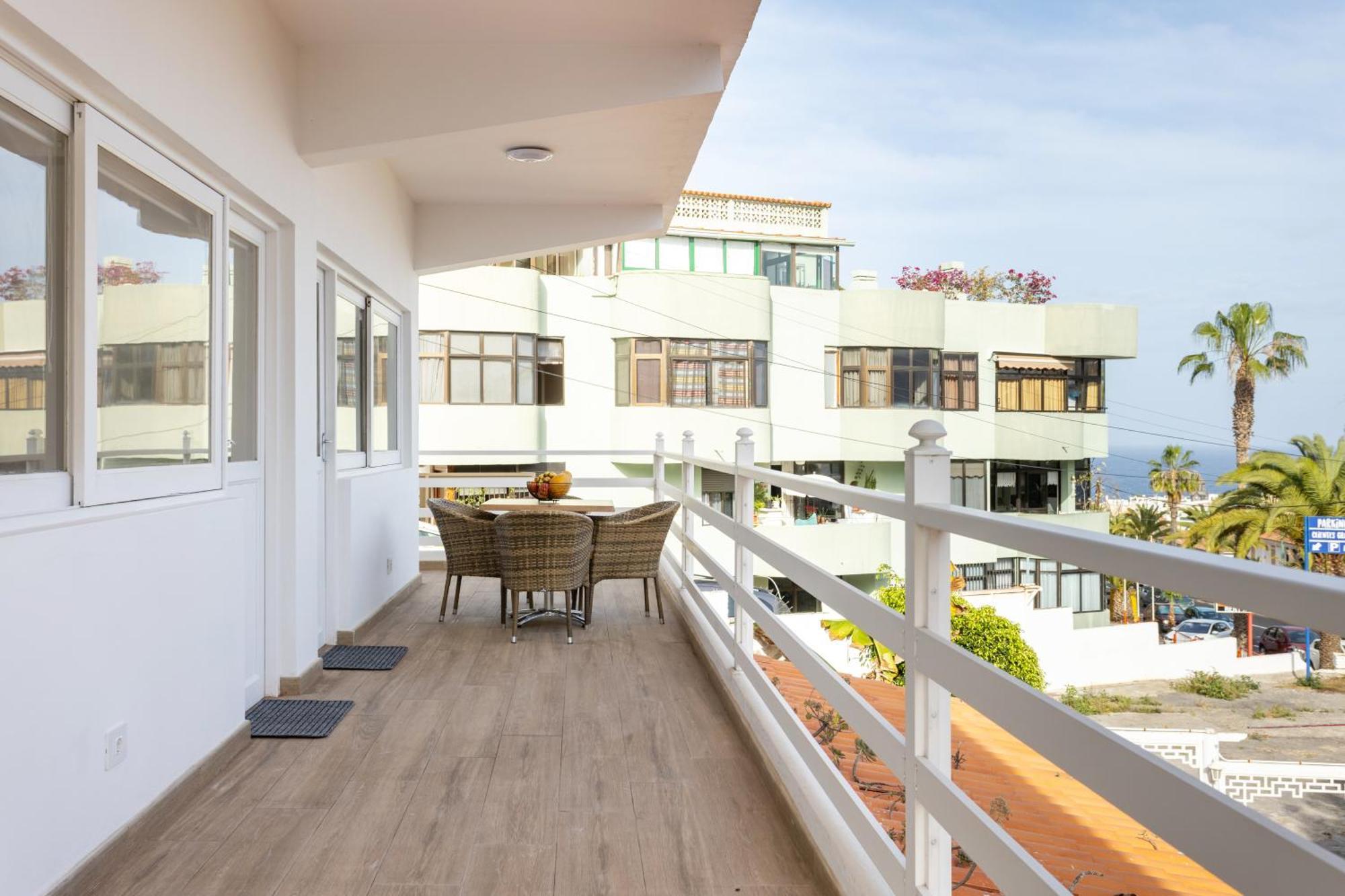 Home2Book Exquisite Apt&Terrace, Puerto De La Cruz Exterior photo